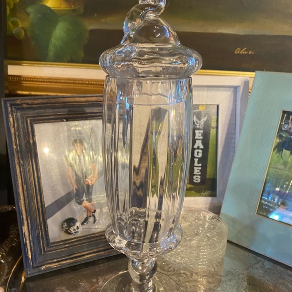 Vintage apothecary jar 🏺 stunning
